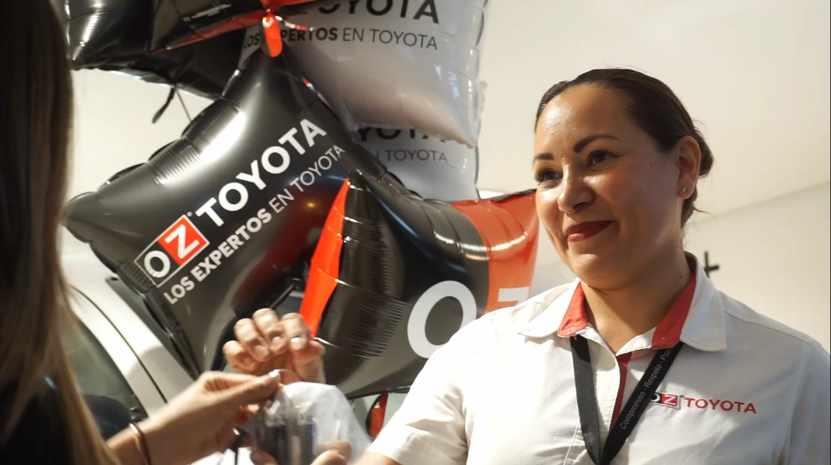 Entrega del vehículo en la distribuidora